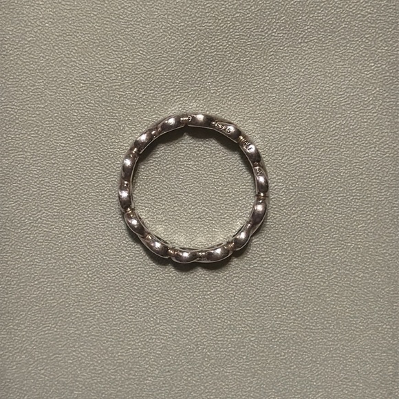 Elegant Sterling Silver 925 Infinity Ring size 5 - Picture 15 of 16